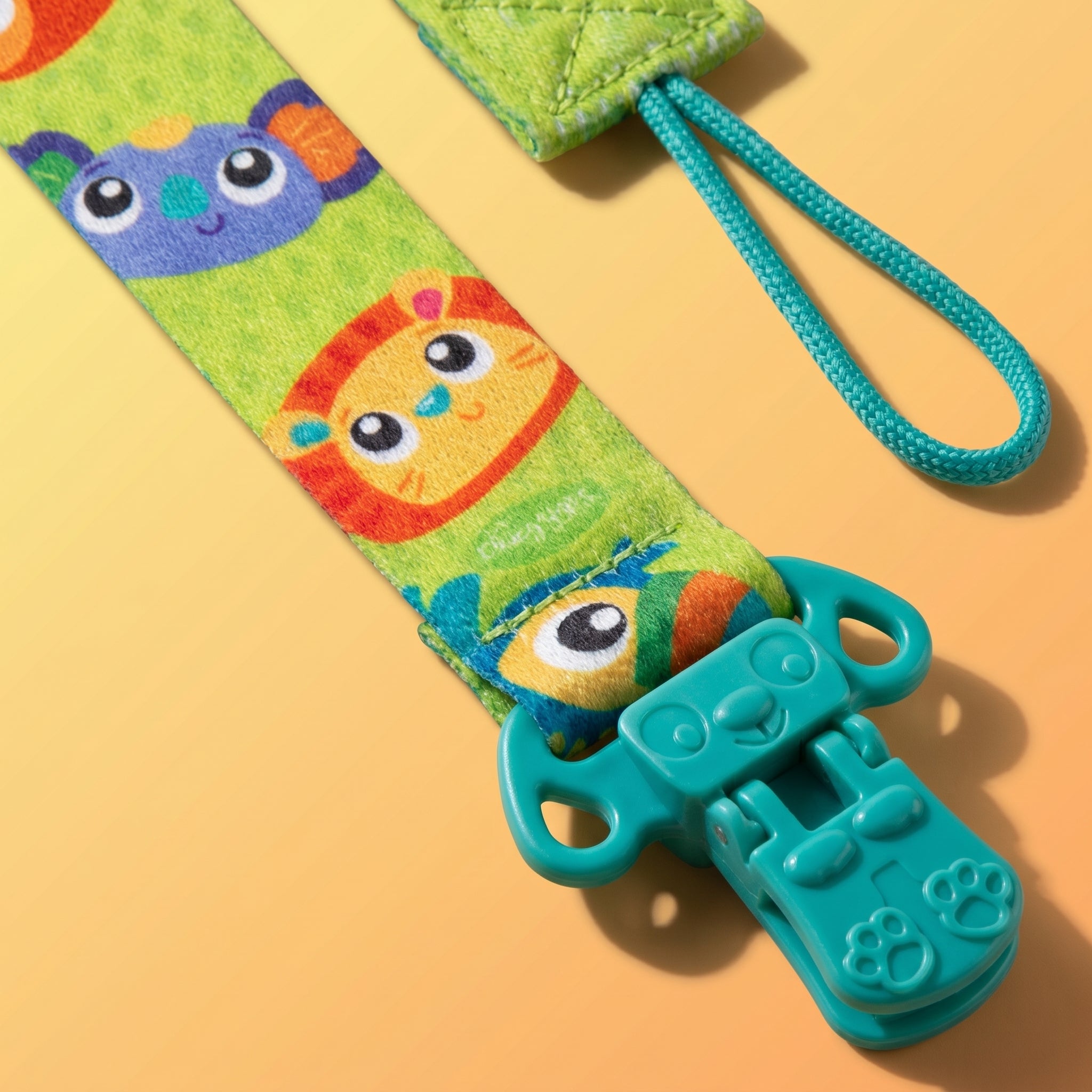Playgro Pal's Giggle Grip Soother Clips