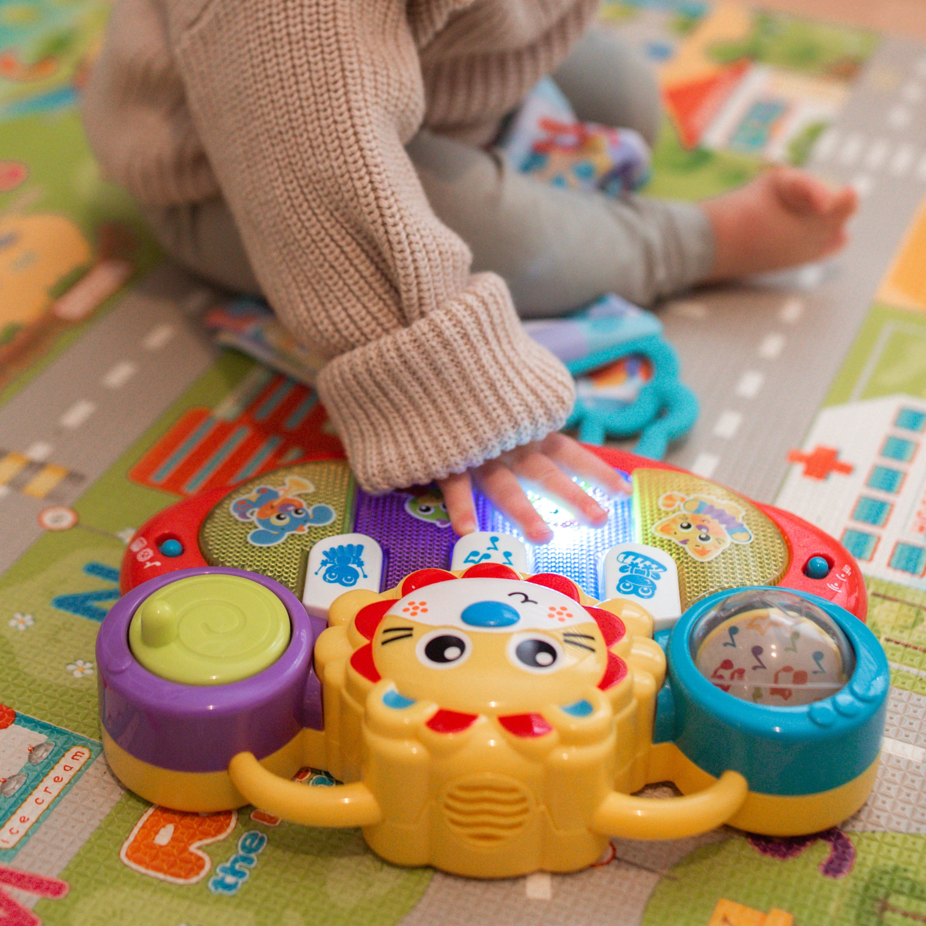 Playgro Lion Activity Kick Toy